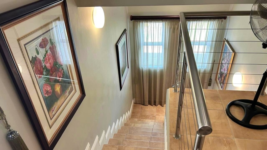 3 Bedroom Property for Sale in Kingswood Golf Estate Western Cape